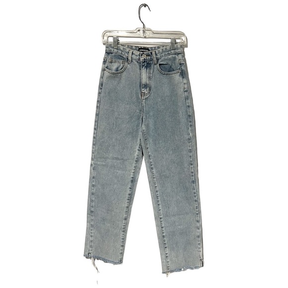 Momokrom Women’s Straight Leg Jeans - Picture 3 of 6